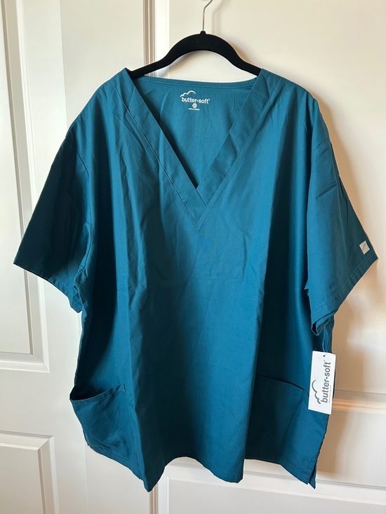 Uniform Advantage Tops - NWT Butter-Soft Women’s Teal V-Neck Short Sleeve Scrub Top 3X
